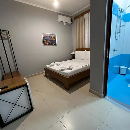 Adrian 4* Gjirokastër