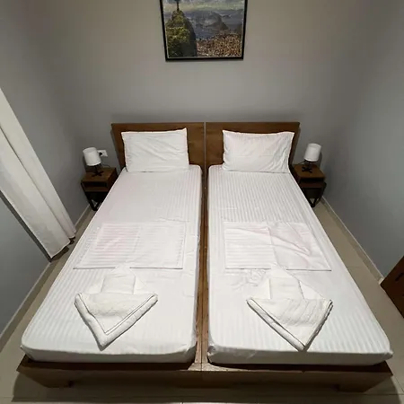 Hotel Adrian
