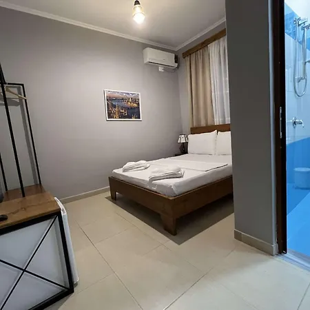 Adrian 4* Gjirokastra